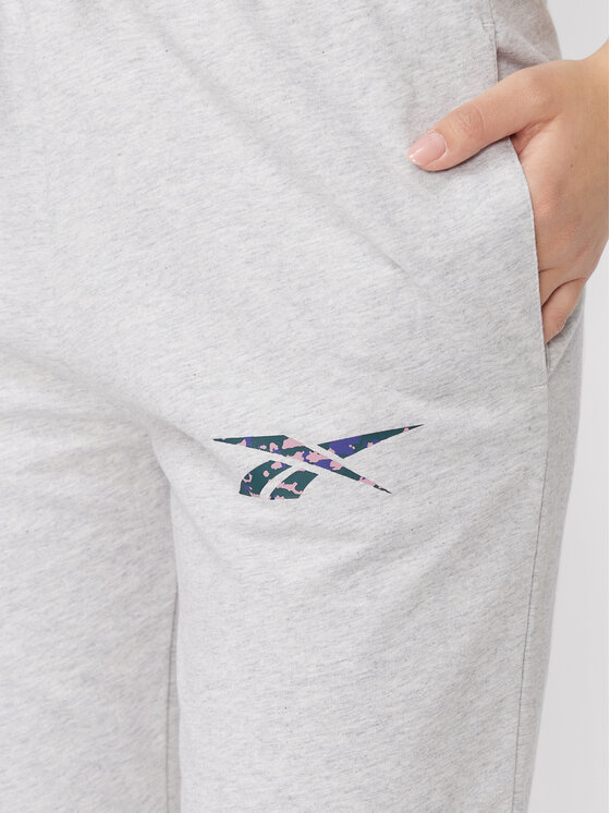 Reebok Reebok Долнище анцуг Modern Safari HG3838 Сив Slim Fit