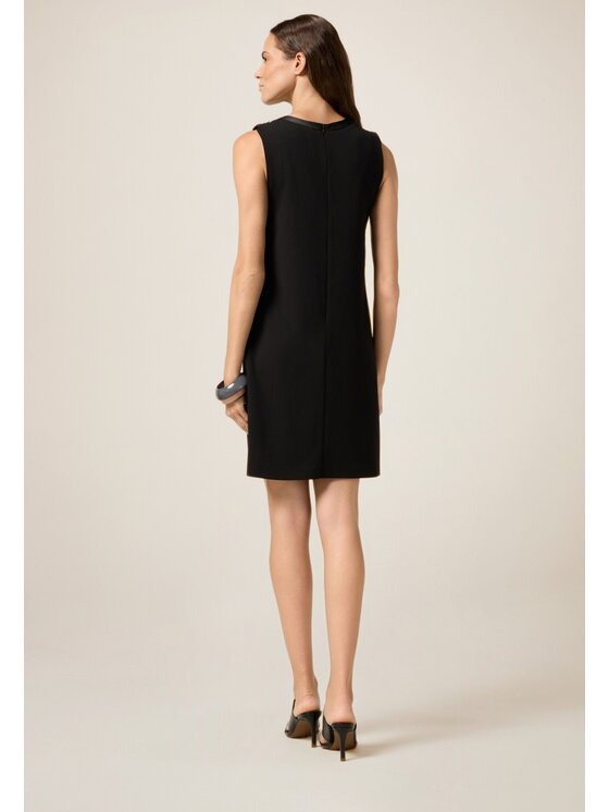 Oltre Oltre Abito da sera 7379R004924N033 Nero A-Line Fit