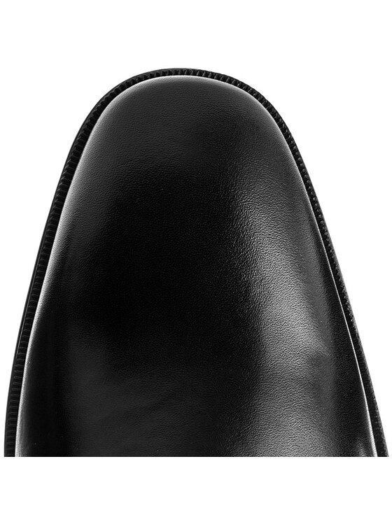 Gilman step clarks shop