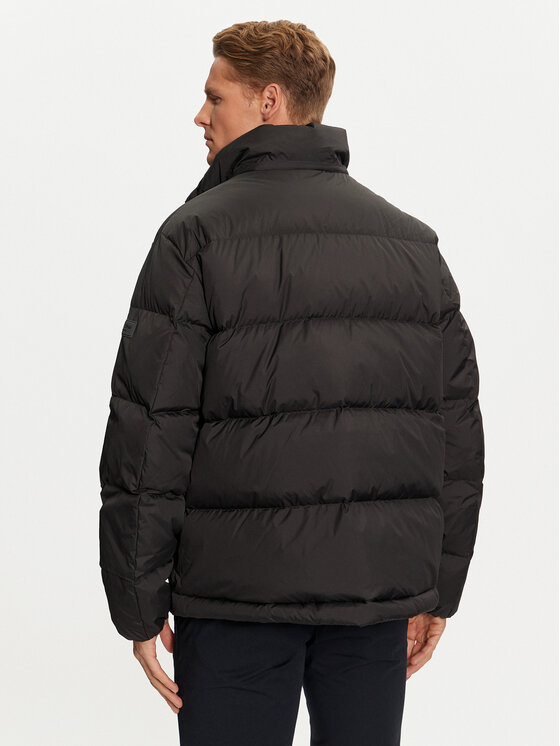 Marc O'Polo Marc O'Polo Пуховик M29 0960 70266 Чорний Regular Fit