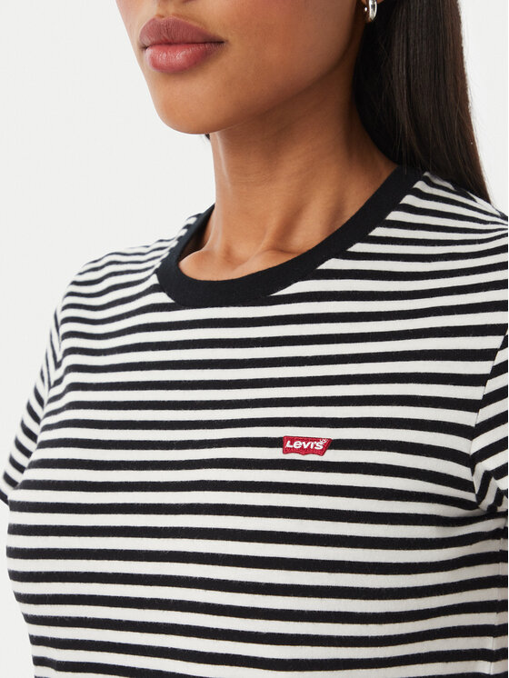 Levi's® Levi's® T-shirt The Perfect 39185-0087 Crna Regular Fit