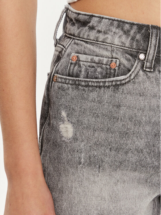 ONLY ONLY Jeans kratke hlače Fine 15226961 Siva Regular Fit