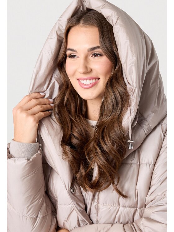 QUIOSQUE QUIOSQUE Zimní bunda QUIOSQUE 9VF002100 Bílá Regular Fit