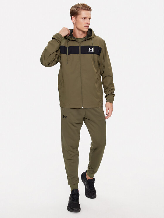 Under armour camo windbreaker top