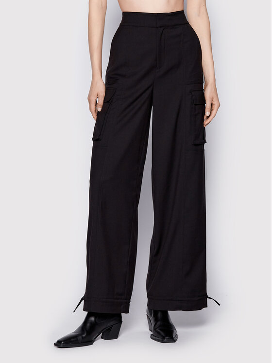 Gestuz Gestuz Παντελόνι υφασμάτινο Noragz 10906317 Μαύρο Loose Fit