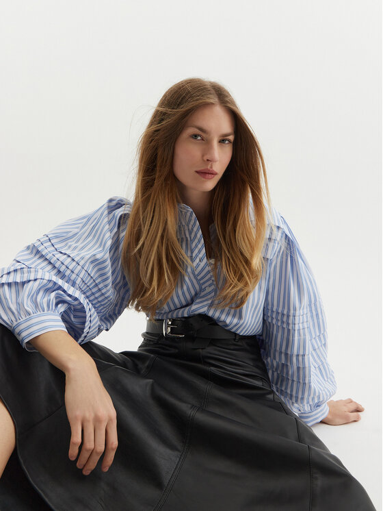 Munthe Munthe Košulja Trudie 243102824334 Plava Relaxed Fit