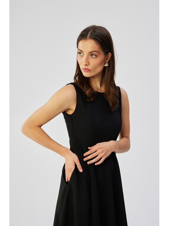 Stylove Stylove Koktejlové šaty S358 Černá Comfortable Fit