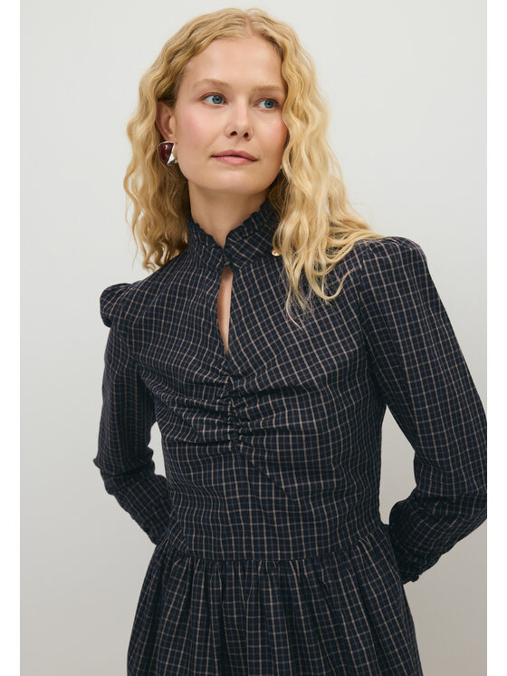 BIZUU BIZUU Každodenní šaty ESARI A-LINE DRESS Černá Standard Fit