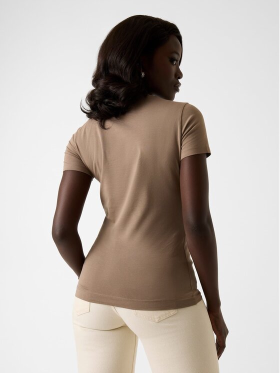 Guess Guess T-Shirt 181972 Brązowy Classic Fit