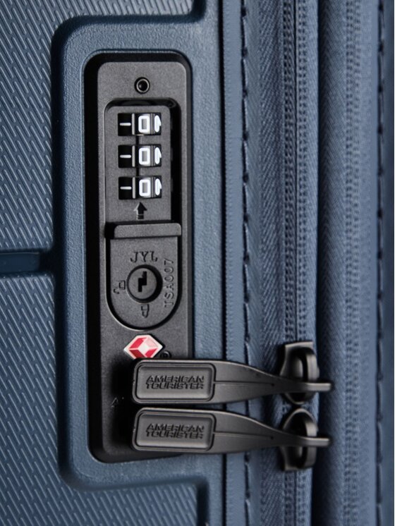 American Tourister American Tourister Walizka średnia 330360 Niebieski jasny