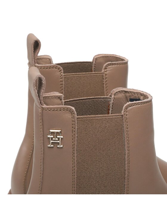 tommy hilfiger monochromatic chelsea boot