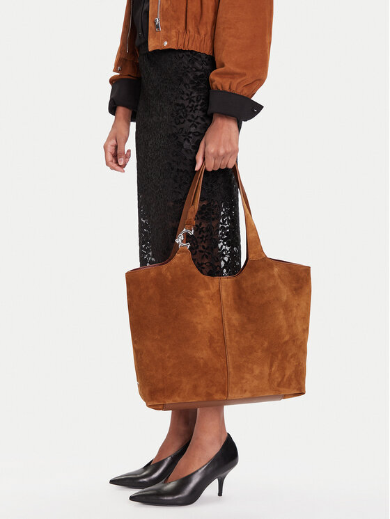 Coccinelle Coccinelle Handtasche THE Coccinelle C-Easy E1 THE 11 01 01 Braun