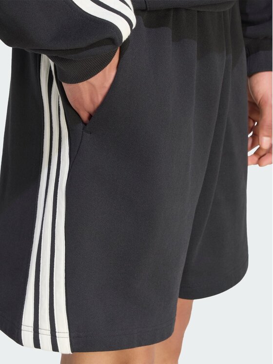 adidas adidas Szorty sportowe 168110 Czarny Loose Fit