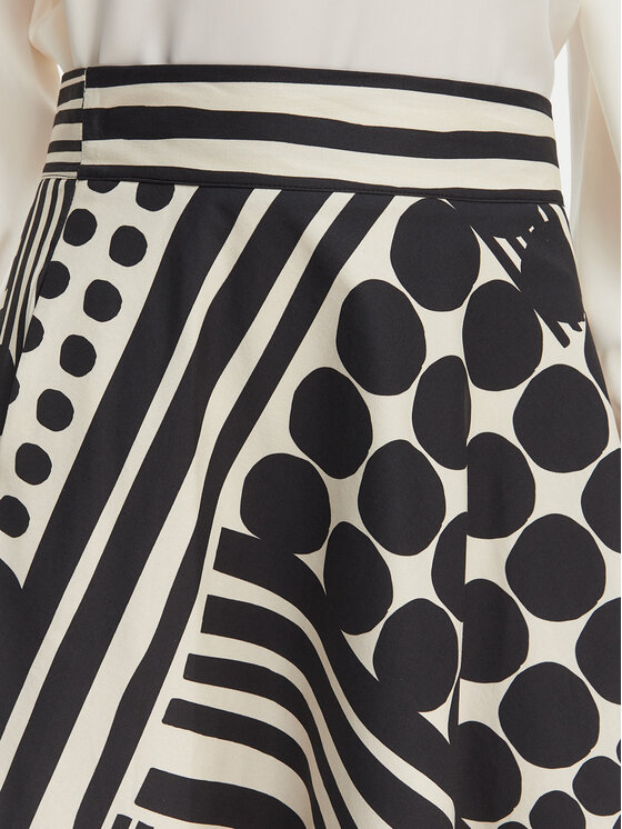 Rinascimento Rinascimento Trapezförmiger Rock CFC0127529003 Schwarz Regular Fit