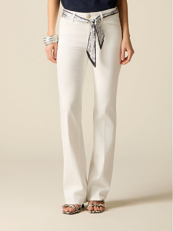 Oltre Oltre Pantaloni di tessuto P713R009181N011 Bianco Flare Fit