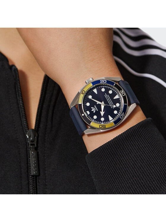 Adidas originals sports watch sale