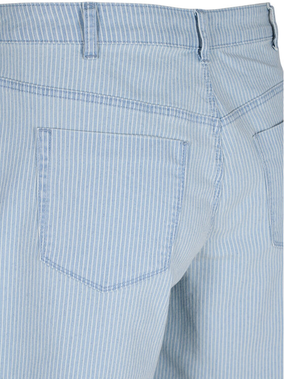 Zizzi Zizzi Jeans kratke hlače J10886B Svetlo modra Regular Fit