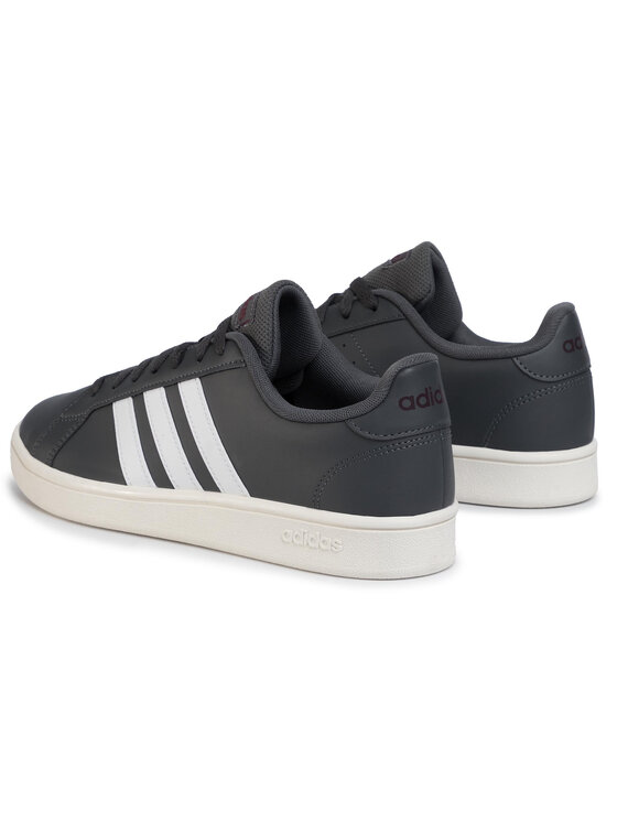 ee7907 adidas