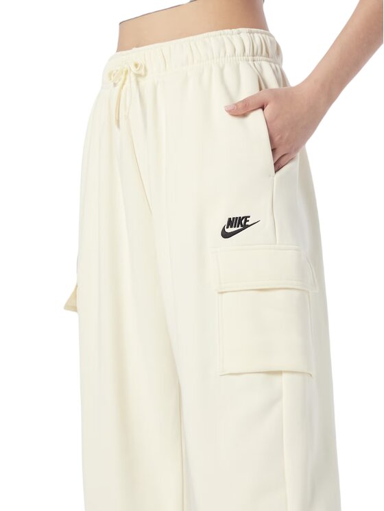Nike Nike Spodnie dresowe Club Fleece Cargo Pants Beżowy Regular Fit