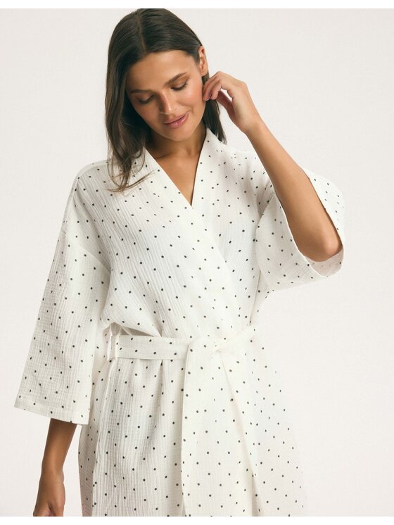 Esotiq Esotiq Szlafrok 45232 Biały Regular Fit