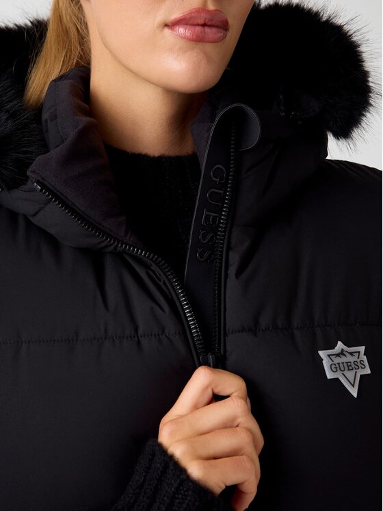 Guess Guess Демісезонна куртка 179613 Чорний Classic Fit