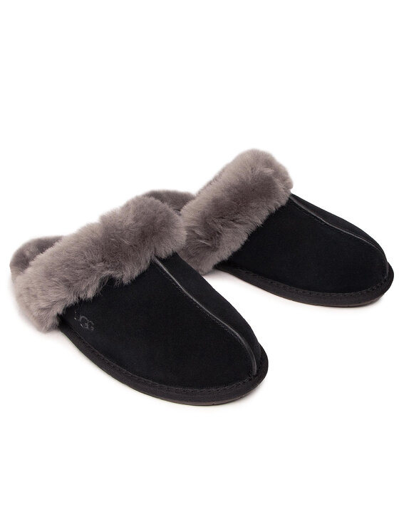 Ugg Ugg Papuci de casă W Scuffette II 1106872 Negru