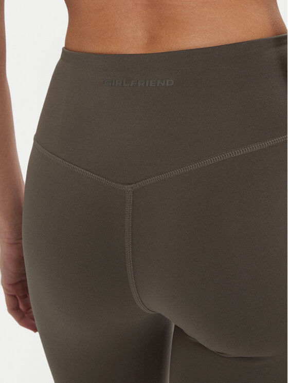 Girlfriend Collective Girlfriend Collective Спортивні шорти Float 4023 Бежевий Slim Fit