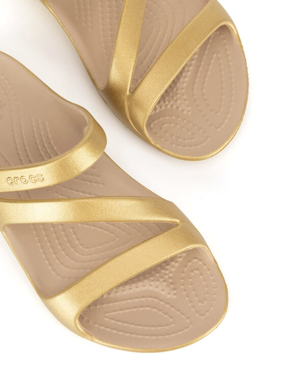 Crocs Crocs Iešļūcenes KADEE II METALLIC SANDAL W 210147-710 Zelta