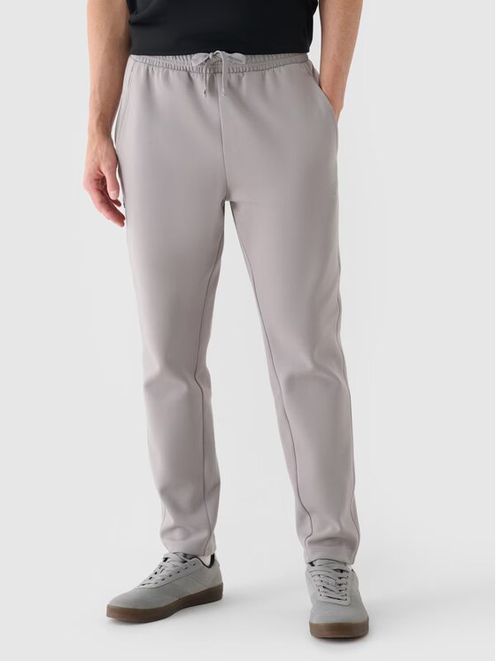 4F 4F Pantaloni da tuta 4FRAW24TTROM1170-27S Grigio Regular Fit
