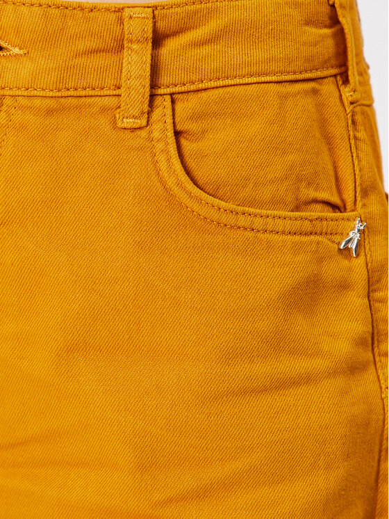 Patrizia Pepe Patrizia Pepe Džínsové šortky 2P1538/D045-B759 Hnedá Relaxed Fit