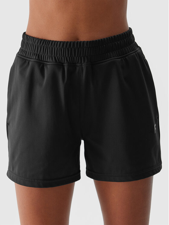 4F 4F Sportovní kraťasy 4FWSS24TFSHF386-20S Černá Regular Fit