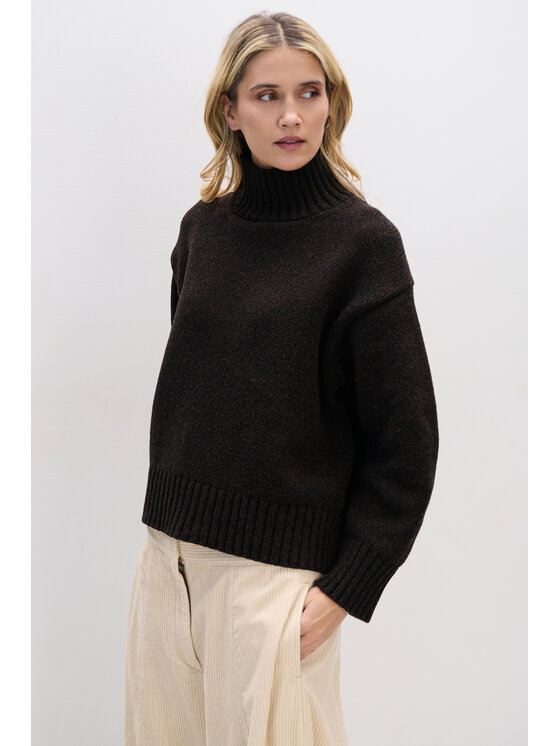 Fobya Fobya Sweter F2096 Brązowy Basic Fit