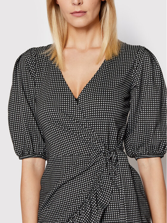 Guess Guess Φόρεμα καθημερινό W2GK65 KB450 Μαύρο Regular Fit