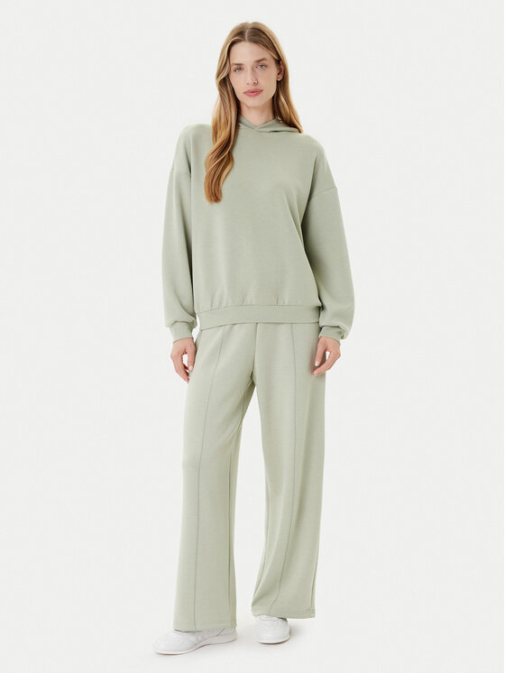 ONLY ONLY Spodnie dresowe Scarlet 15355811 Zielony Regular Fit