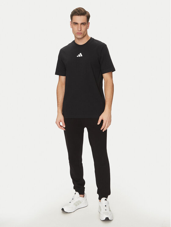 adidas adidas Футболка German Engineering Graphic JP1528 Чорний Regular Fit