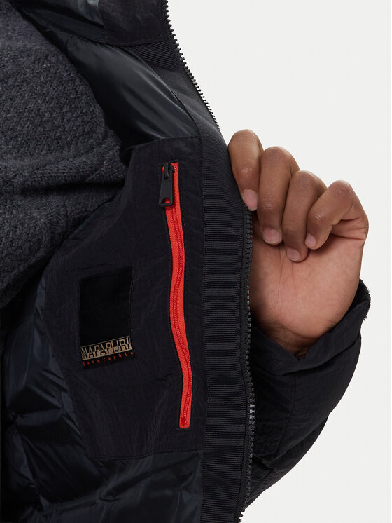 Napapijri Napapijri Žieminė striukė A-Terez NP0A88TG Juoda Regular Fit