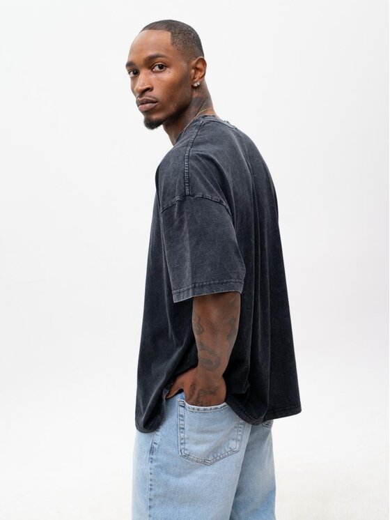 Urban City Urban City T-Shirt acid wash Szeroka luźna efekt sprania sprana 130174 Czarny Oversize