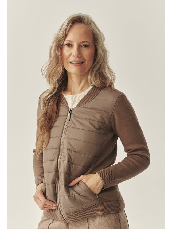 TATUUM TATUUM Sweter KADEKO 1 Beżowy Fitted Fit