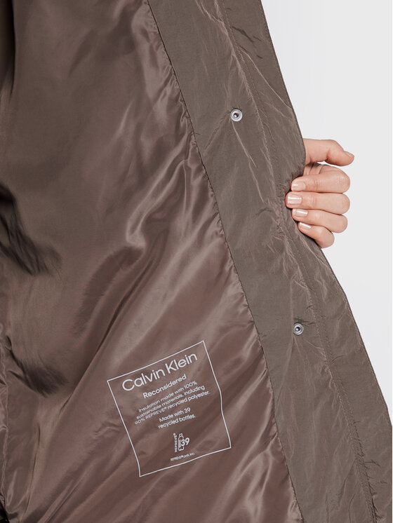 Calvin Klein Calvin Klein Žieminė striukė K20K204690 Smėlio Regular Fit