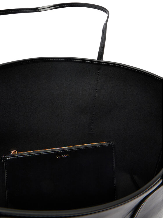 Calvin Klein Calvin Klein Kabelka Foil Logo Glossy LV04F3537G Čierna