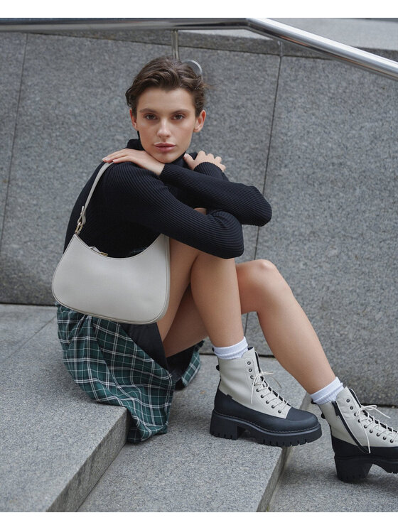 Estro Estro Stivaletti ER00113296 Beige