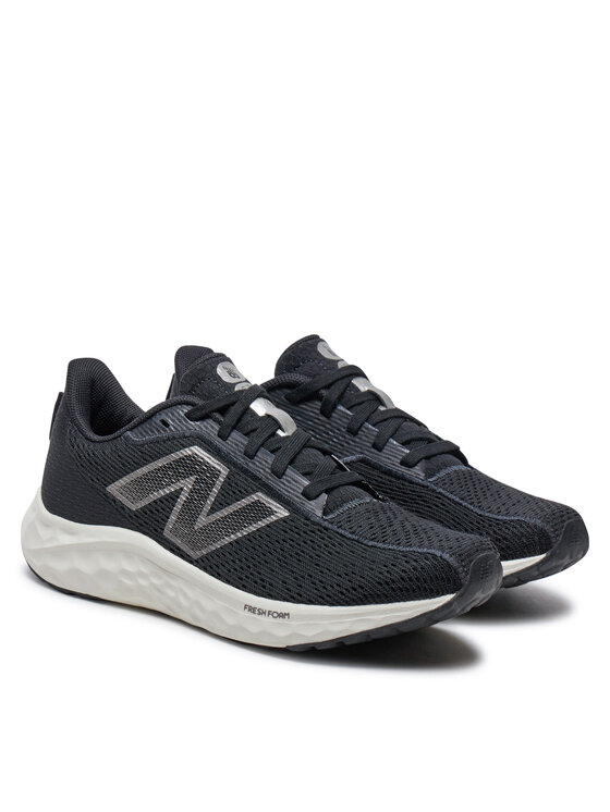 New Balance New Balance Běžecké boty Fresh Foam Arishi v4 WARISYK4 Černá