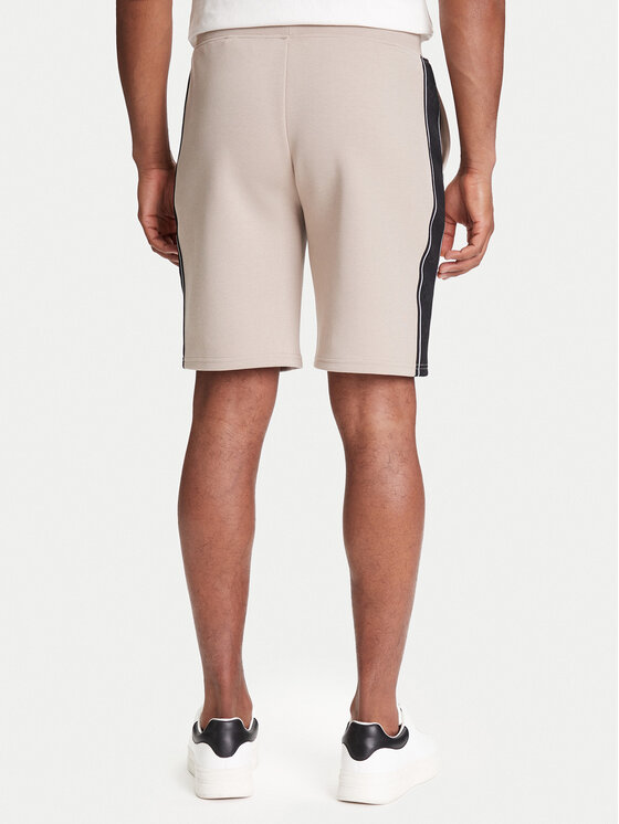 Guess Guess Sportiniai šortai Z4RD04 KB3P2 Smėlio Regular Fit