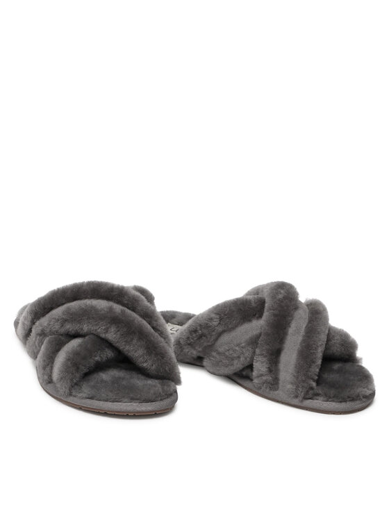 Ugg Ugg Naminės šlepetės W Scuffita 1123572 Pilka