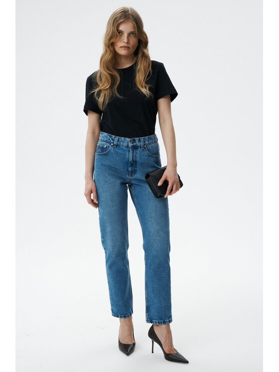 MARI PRETI MARI PRETI T-Shirt ESSENZA Černá Regular Fit