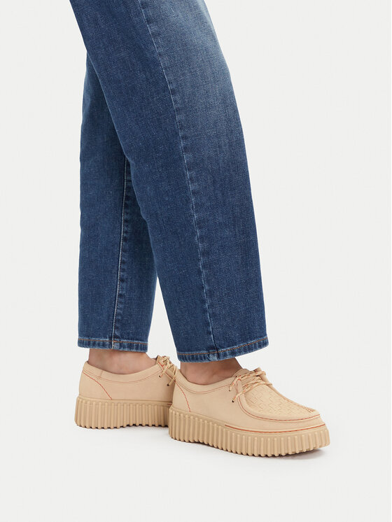 Clarks Clarks Poltopánky Torhill Bee 26181191 Écru