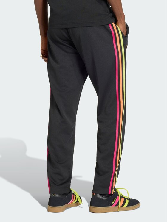 adidas adidas Spodnie dresowe 165822 Czarny Regular Fit