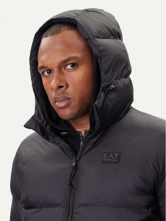 EA7 Emporio Armani EA7 Emporio Armani Winterjacke 7M000694 AF15956 UC001 Schwarz Regular Fit