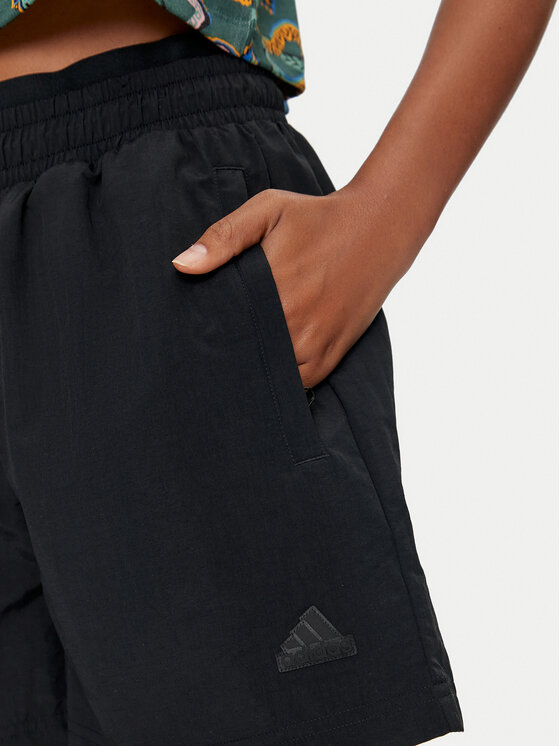 adidas adidas Sportske kratke hlače City Escape Woven IV9782 Crna Loose Fit