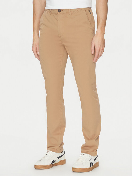 Napapijri Chino nohavice M-Puyo NP0A4H98 Hnedá Slim Fit